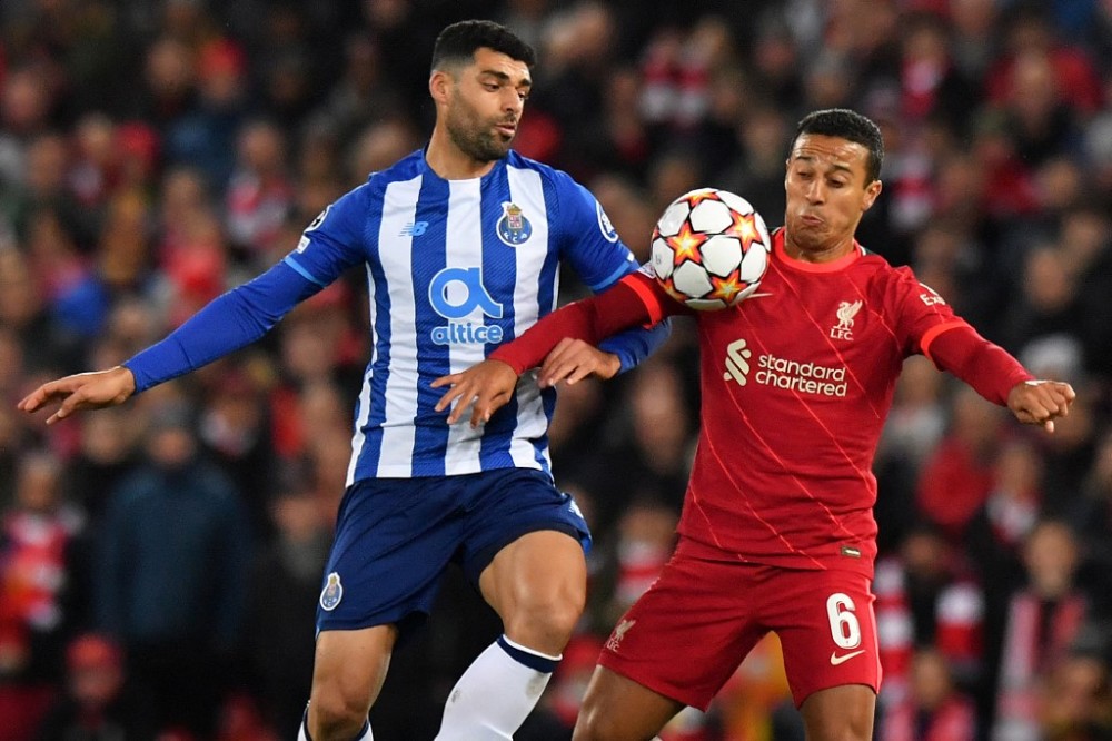 欧联赛程吃紧，犹他爵士冲刺阶段扳平良机，压力陡增，纪律约束更严格(欧洲五大联赛的休赛期)